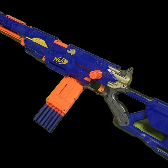 Nerf LongStrike CS-6 Blaster - Picture 12 of 13